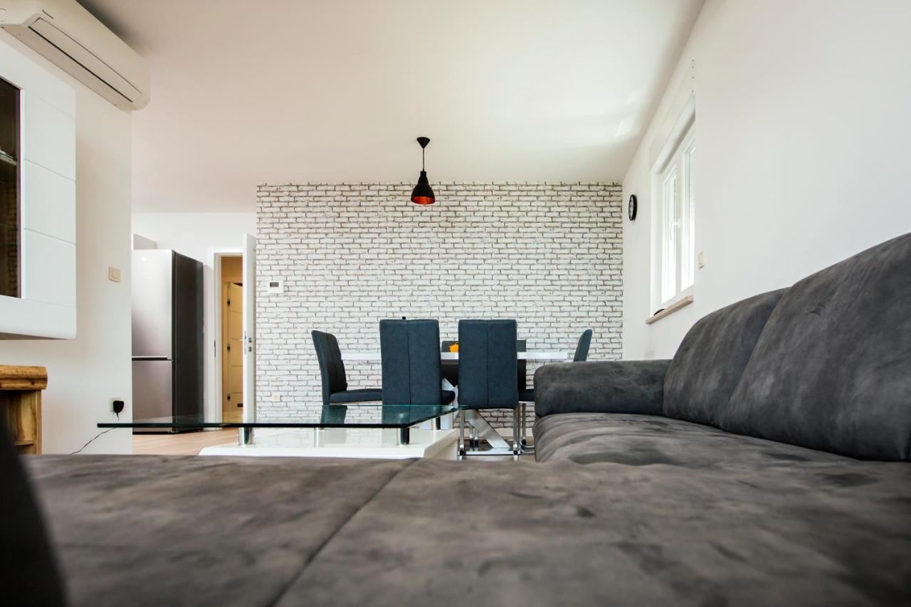 Apartament Apartman Magdalena Makarska Zewnętrze zdjęcie